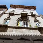 Apartment Lea Old Town